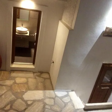 Casa D'aperathou Ii *